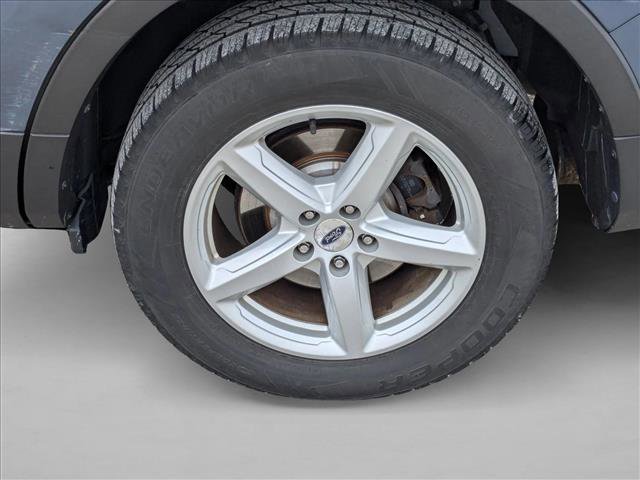 Used 2019 Ford Explorer XLT w/ Equipment Group 202A image 26