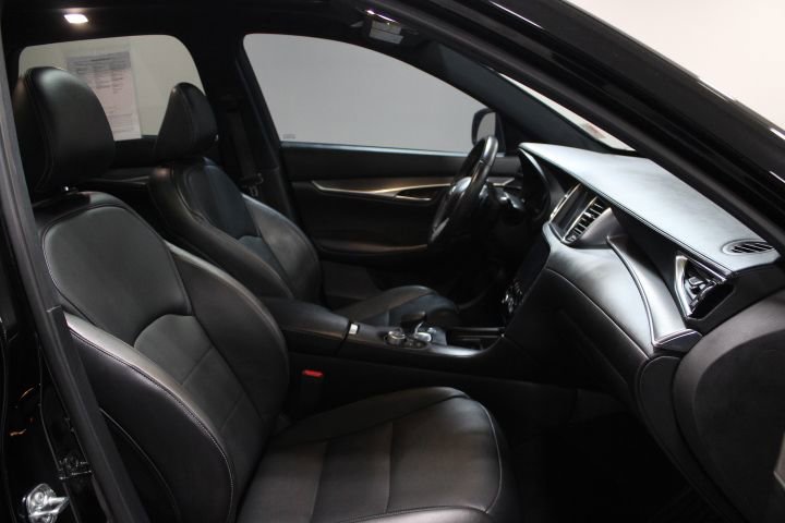 Used 2022 INFINITI QX50 Luxe w/ Appearance Package image 24