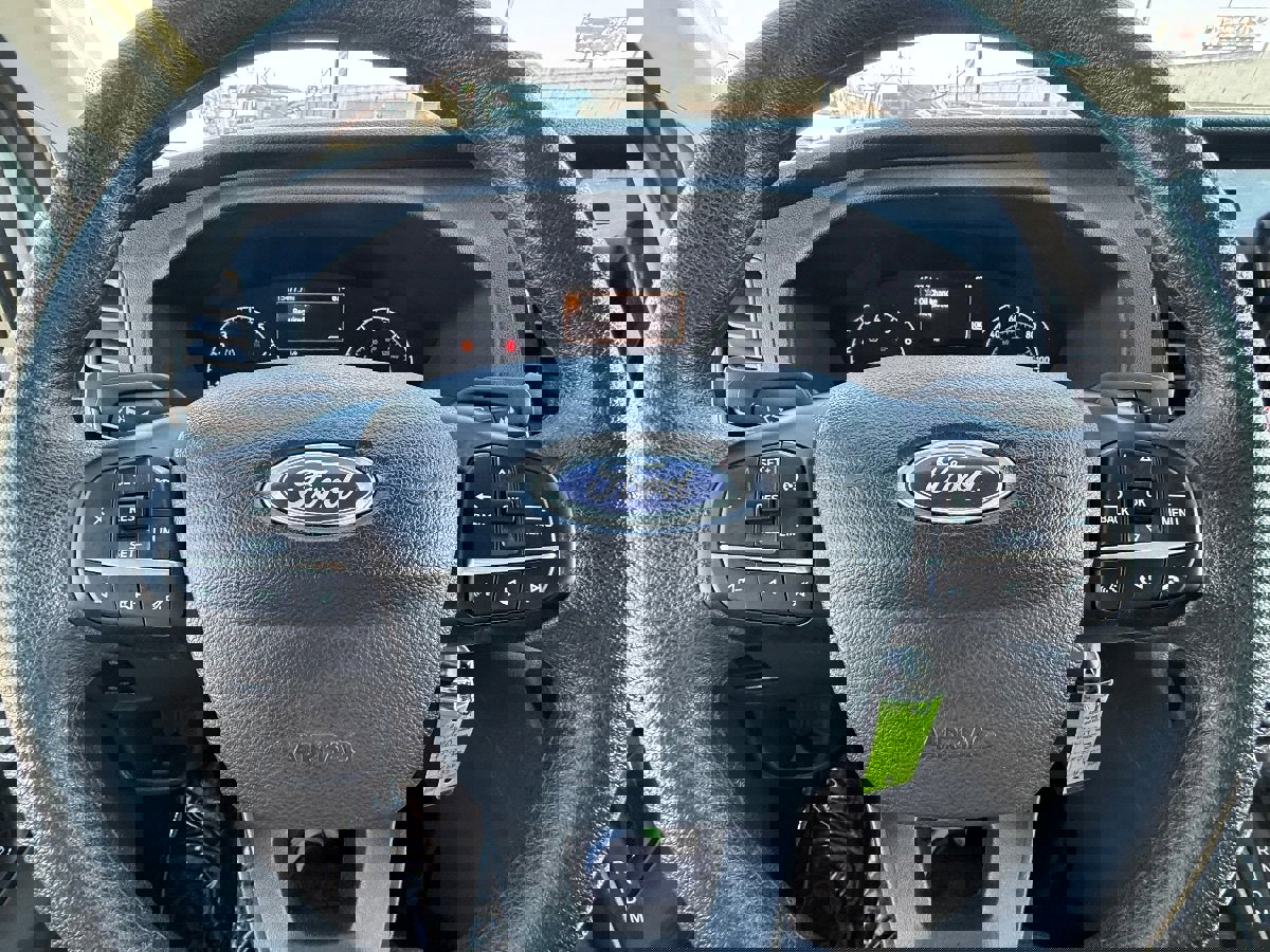 Used 2024 Ford Transit 350 XLT image 31