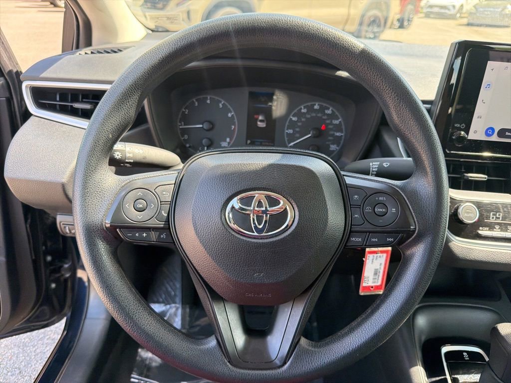 Used 2024 Toyota Corolla LE FWD image 16