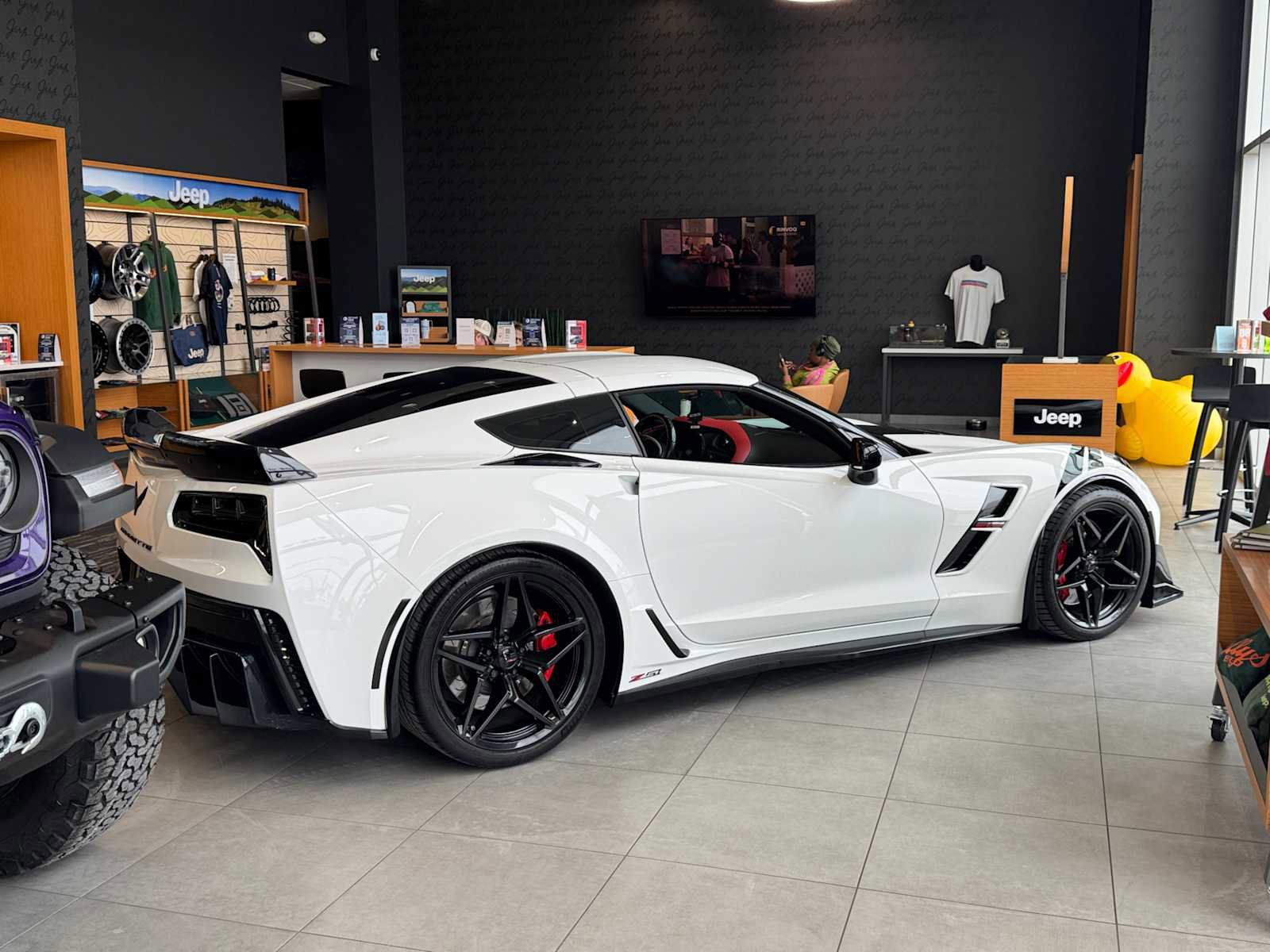 Used 2017 Chevrolet Corvette Grand Sport image 5