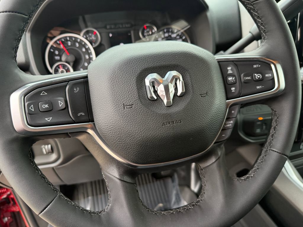 New 2026 RAM 2500 Big Horn AWD/4WD image 30