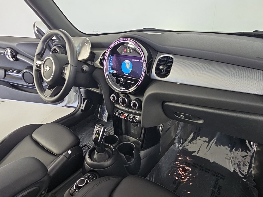 Certified 2024 MINI Cooper S FWD image 17