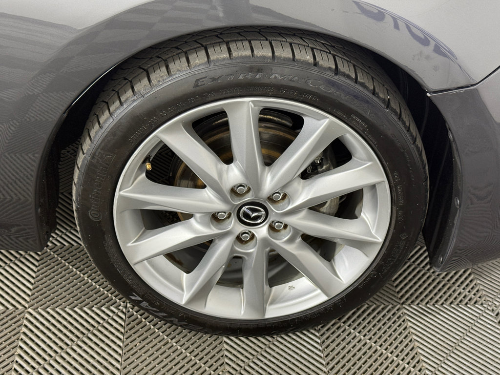 Used 2017 MAZDA MAZDA3 Touring image 13