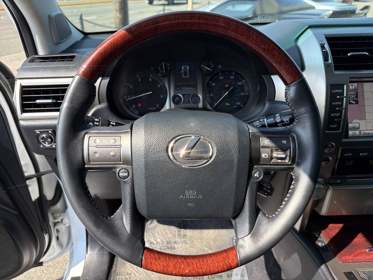 Used 2012 Lexus GX 460 w/ Convenience Pkg AWD/4WD image 33