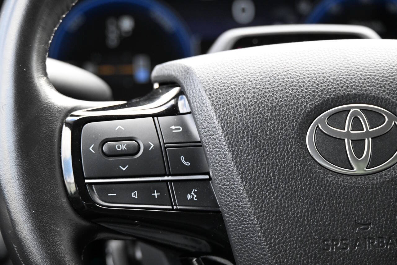 Used 2024 Toyota Mirai w/ Advanced Technology Package RWD image 18