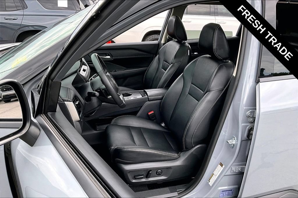 Used 2024 Nissan Rogue SL w/ SL Premium Package FWD image 21