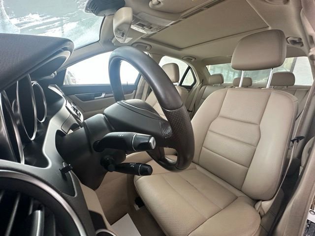 Used 2013 Mercedes-Benz C 300 4MATIC Sedan image 14