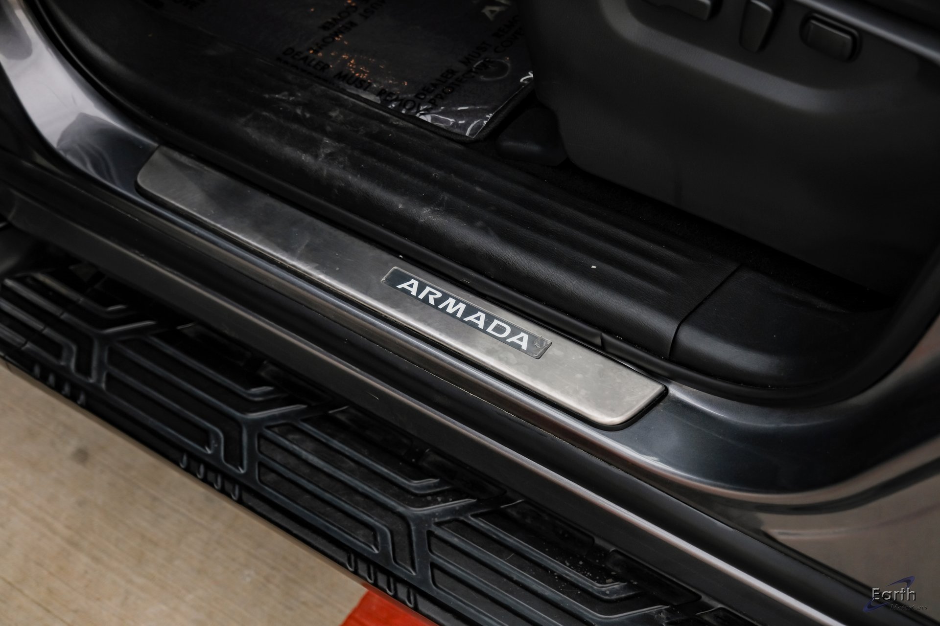 Used 2021 Nissan Armada SL w/ Captain's Chairs Package image 36