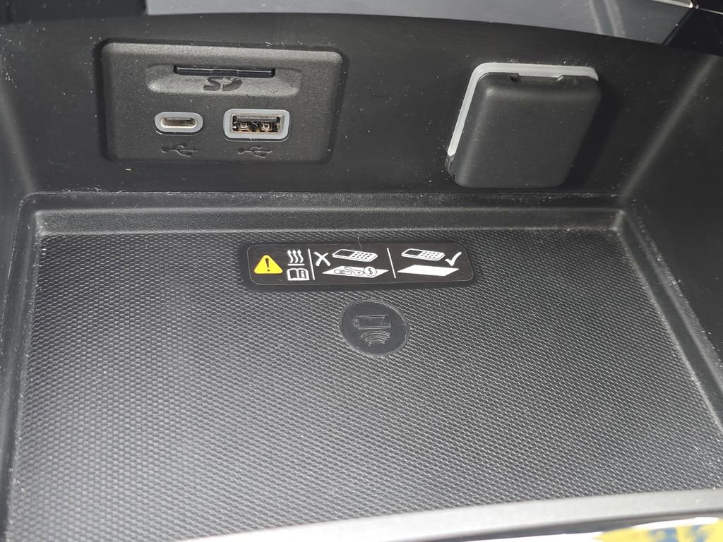 Certified 2023 Buick Envision Avenir image 13