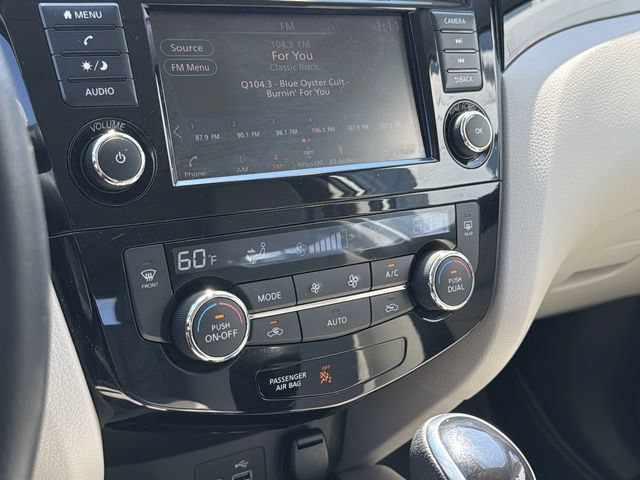 Certified 2021 Nissan Rogue Sport SV AWD/4WD image 21