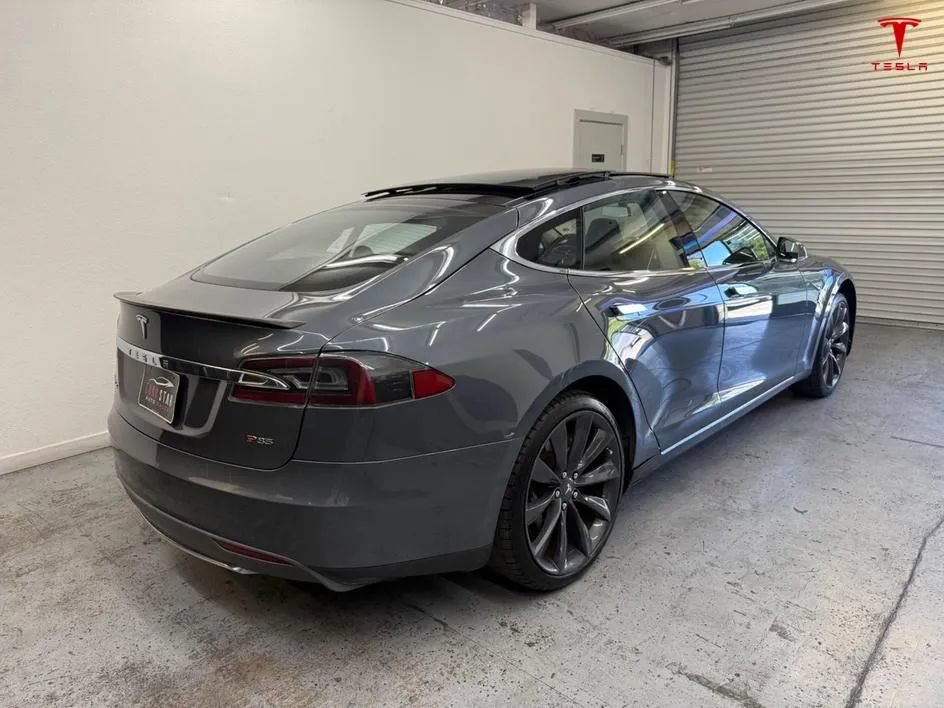 Used 2013 Tesla Model S Performance RWD image 7