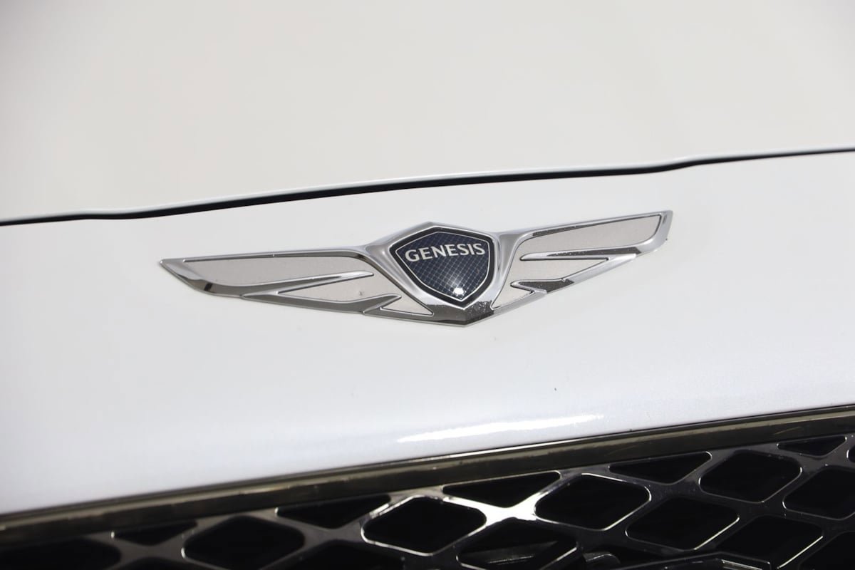 Used 2023 Genesis G70 2.0T w/ Sport Prestige Package AWD/4WD image 17