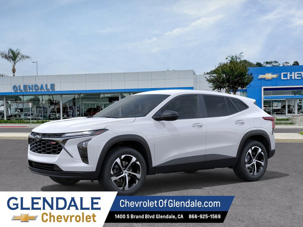 New 2026 Chevrolet Trax RS FWD image 2