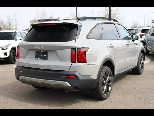 Used 2022 Kia Sorento SX Prestige image 5