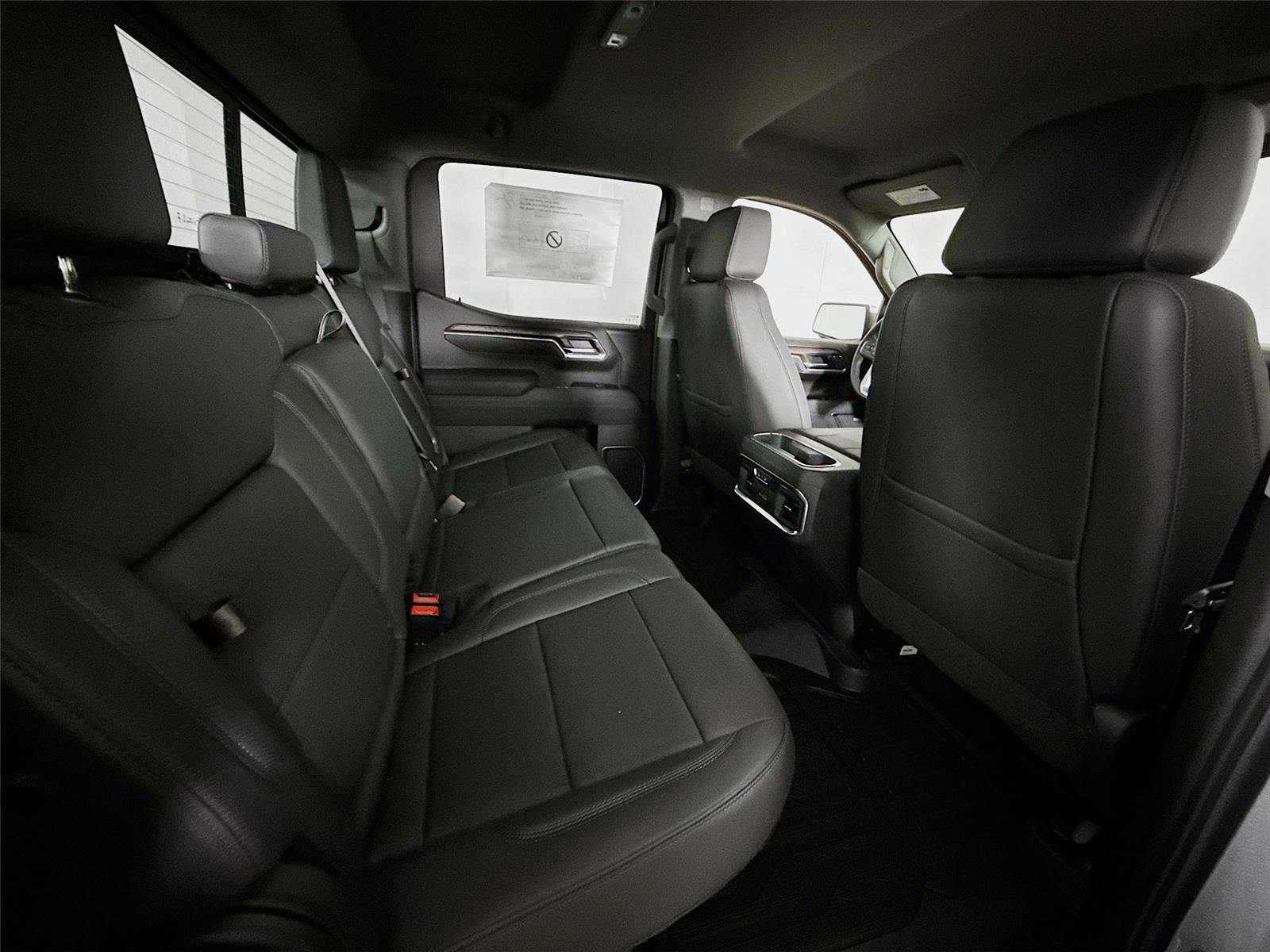 New 2026 GMC Sierra 1500 SLT AWD/4WD image 19