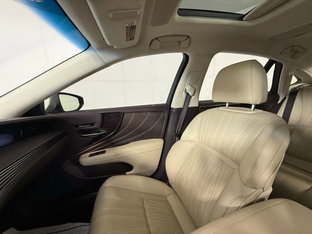 Used 2018 Lexus LS 500 w/ Interior Upgrade Package RWD image 13