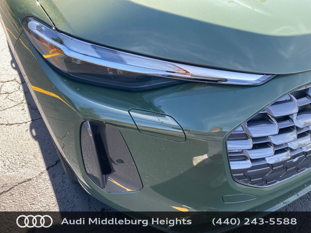 Used 2025 Audi Q5 Premium w/ Convenience Package image 20