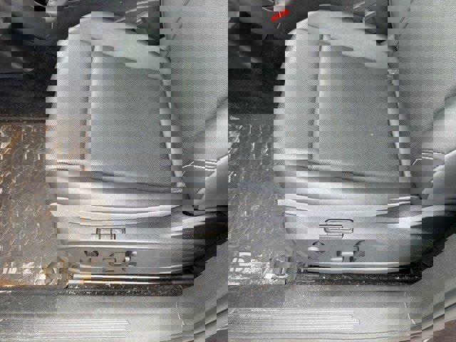 Used 2023 Volkswagen ID.4 S image 19