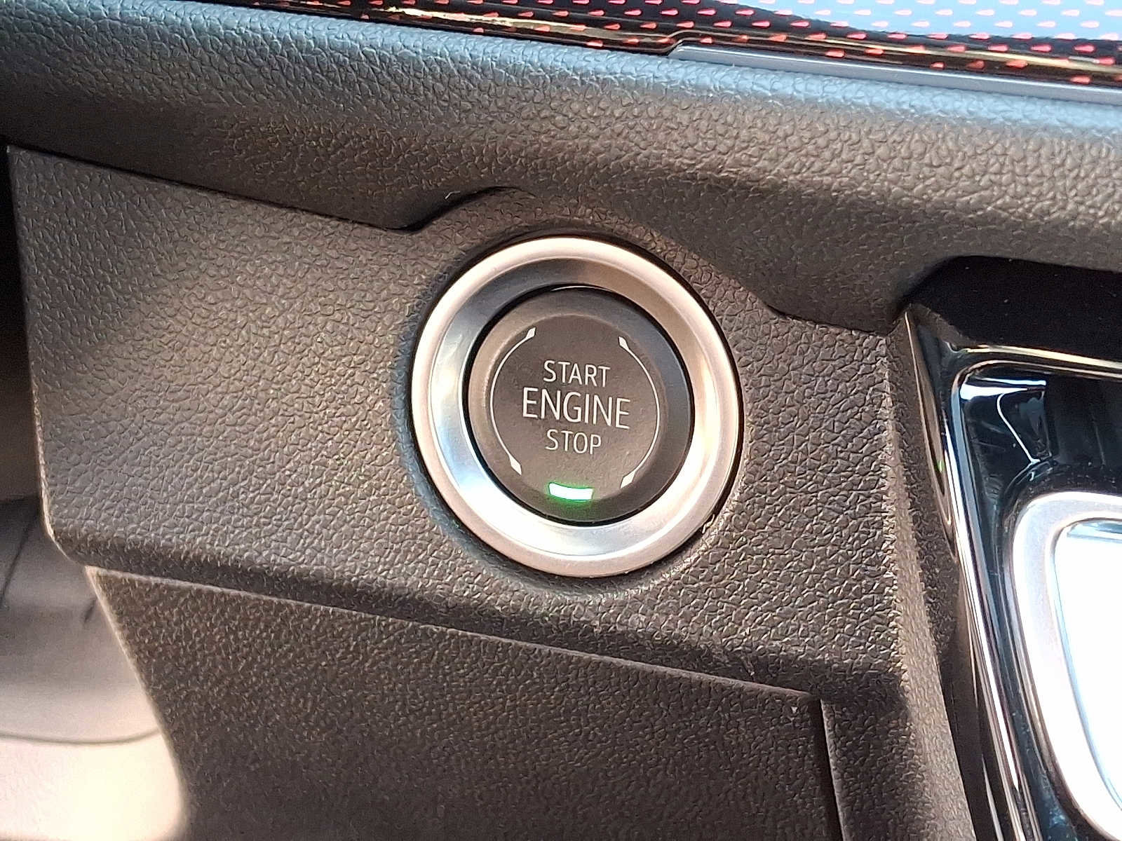 Certified 2025 Chevrolet Traverse Z71 w/ Enhanced Driving Package image 25