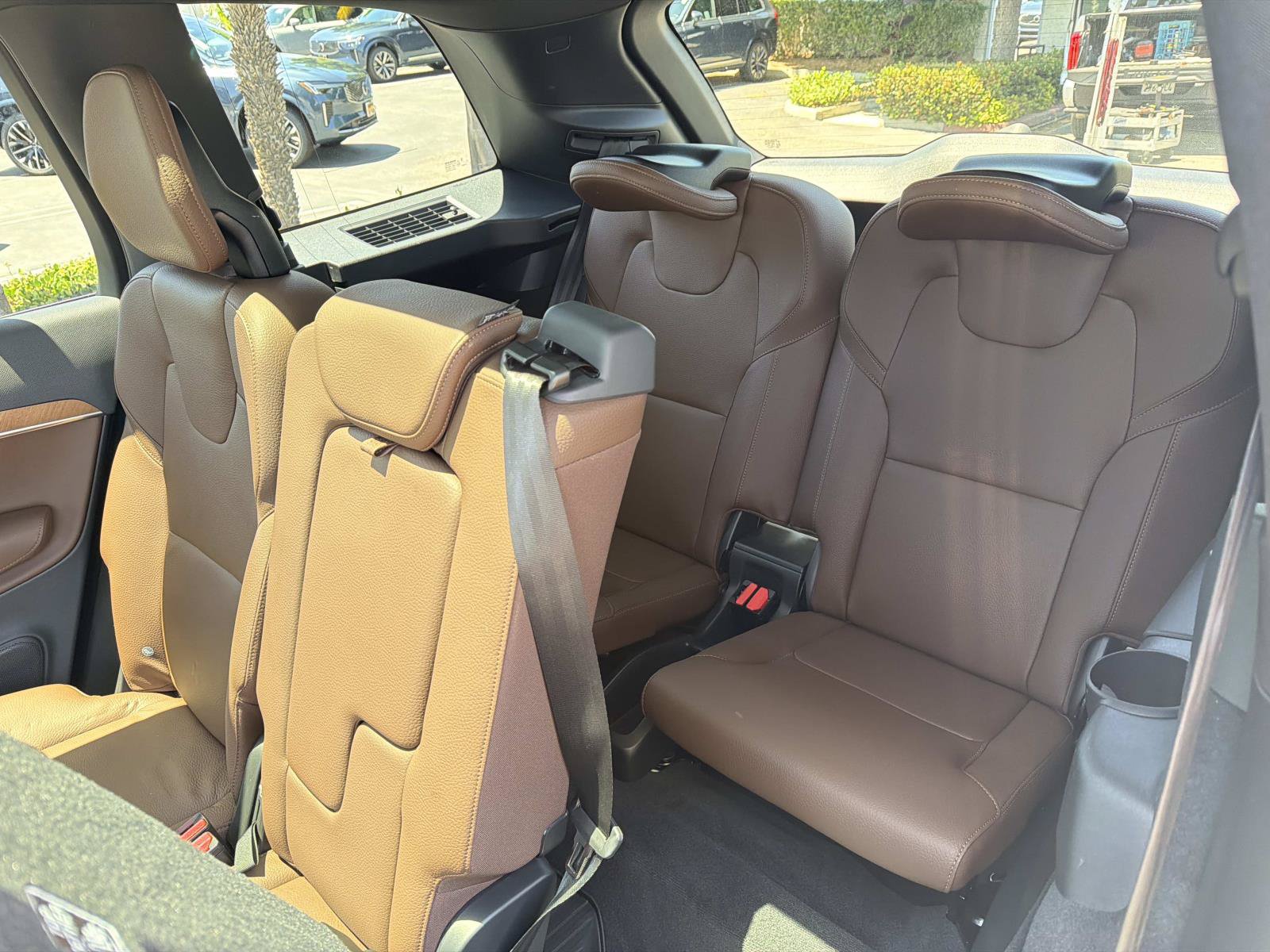 Certified 2024 Volvo XC90 T8 Core w/ Protection Package Premier AWD/4WD image 23