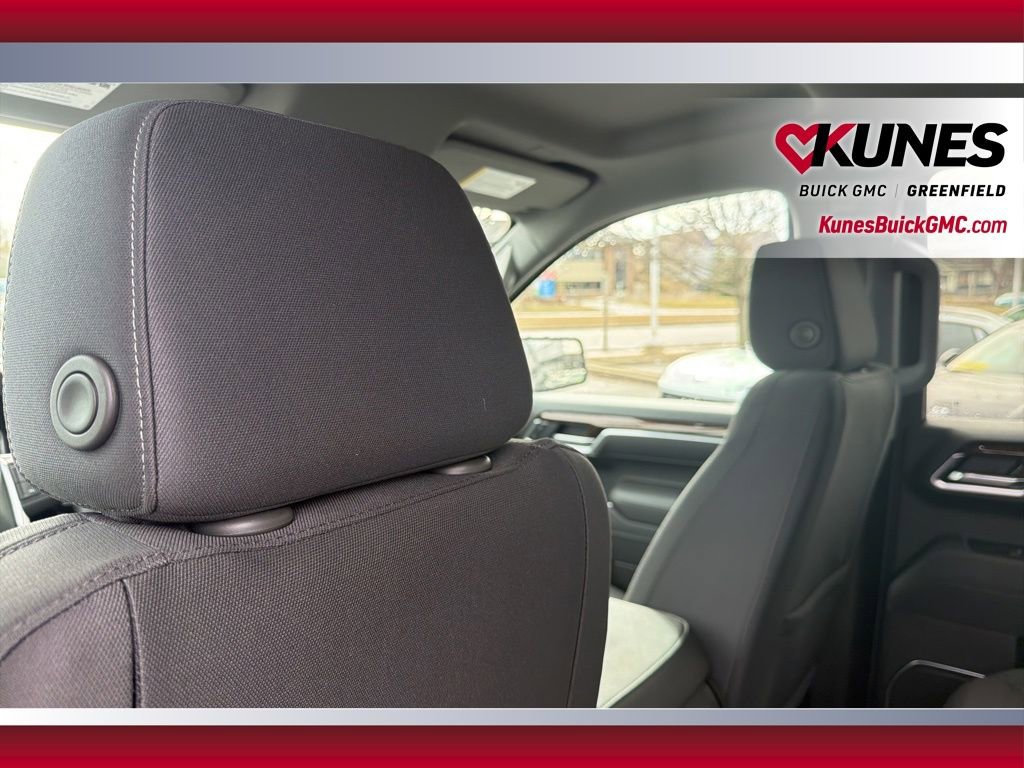 New 2026 GMC Sierra 1500 Elevation image 36