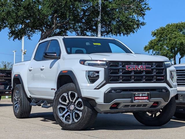 Used 2023 GMC Canyon AT4 w/ Canyon Safety Plus Package AWD/4WD image 2