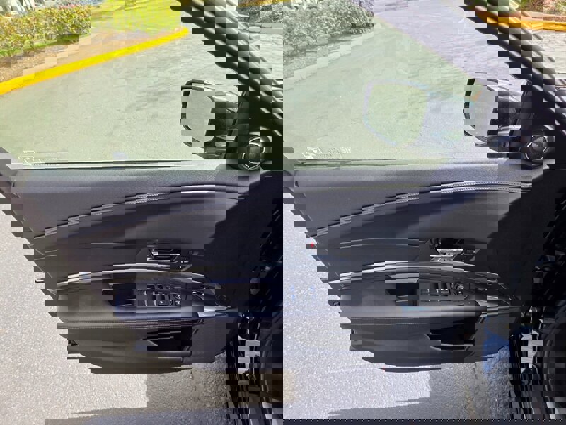 Used 2014 Acura RLX image 39