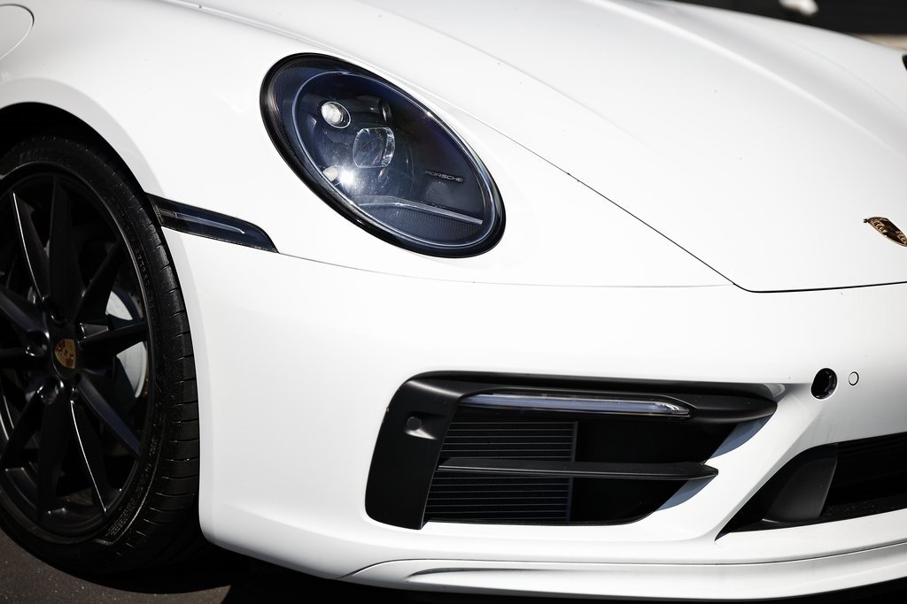 Used 2024 Porsche 911 Carrera T image 11