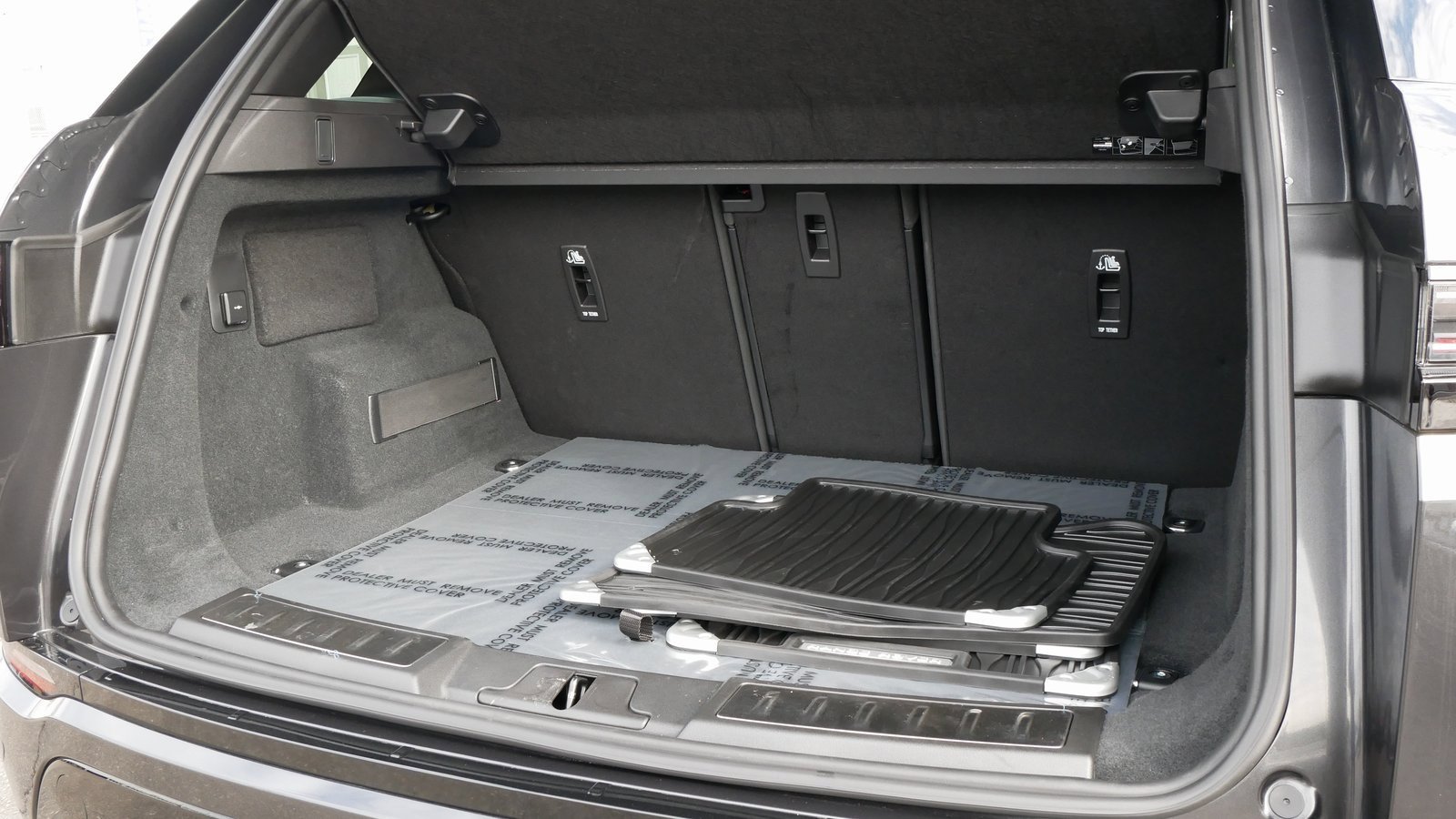 Used 2024 Land Rover Range Rover Evoque Dynamic SE image 69