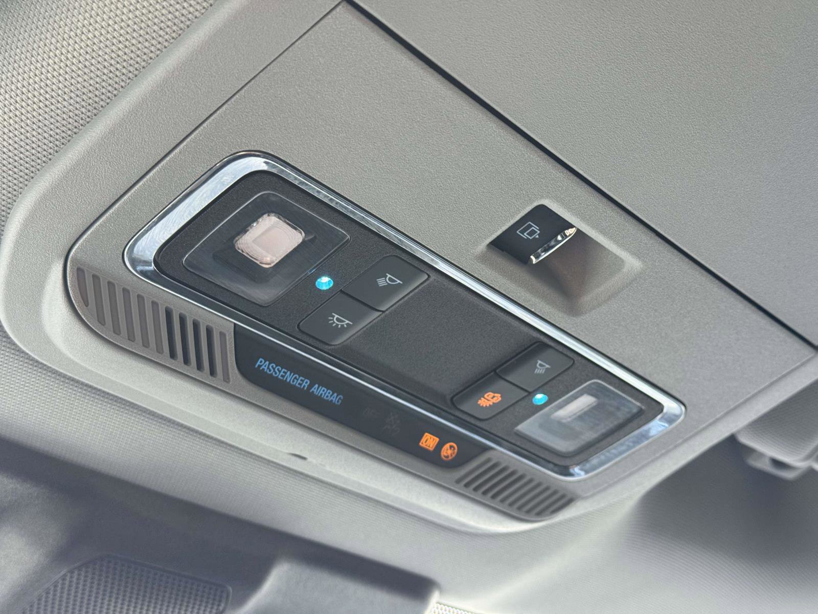 Used 2024 Ford F350 Lariat w/ Sport Appearance Package image 31