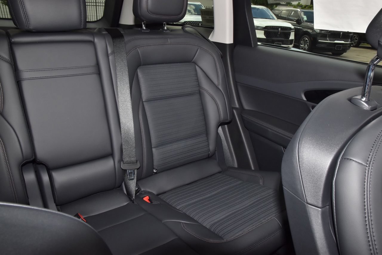New 2026 Lincoln Nautilus Reserve AWD/4WD image 50