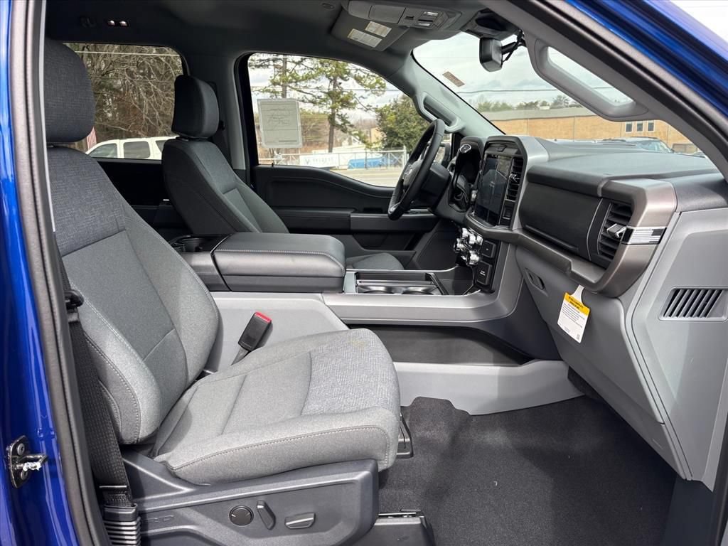 New 2026 Ford F150 XLT w/ Equipment Group 302A MID AWD/4WD image 13