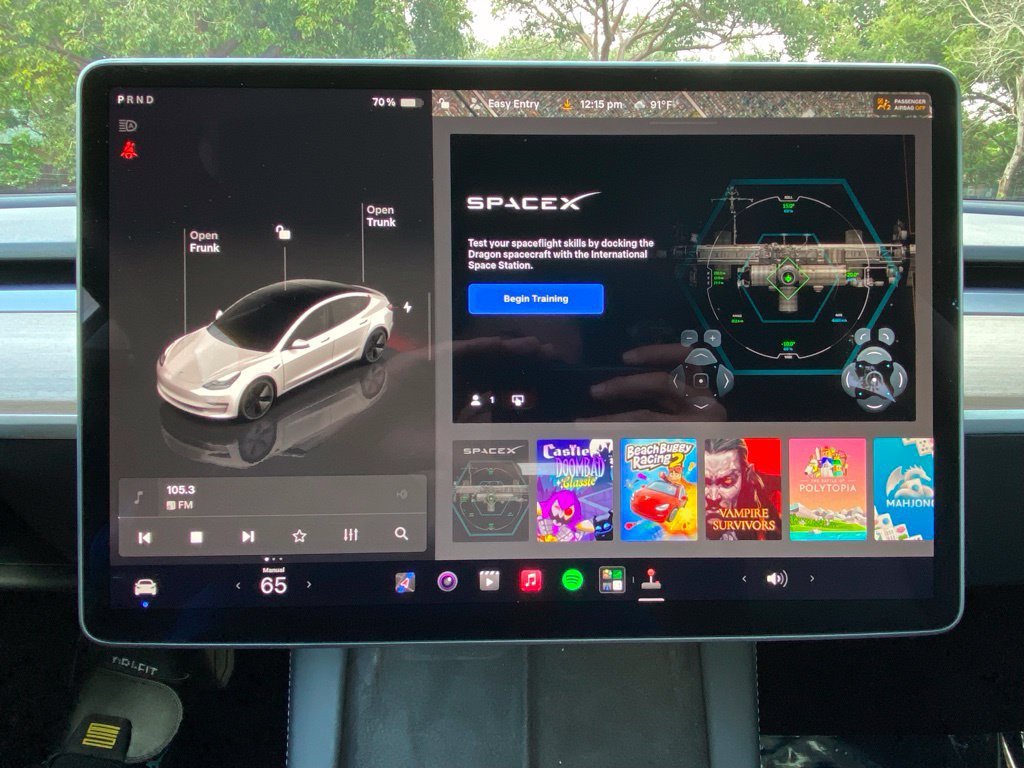 Used 2023 Tesla Model 3 Standard Range RWD image 28