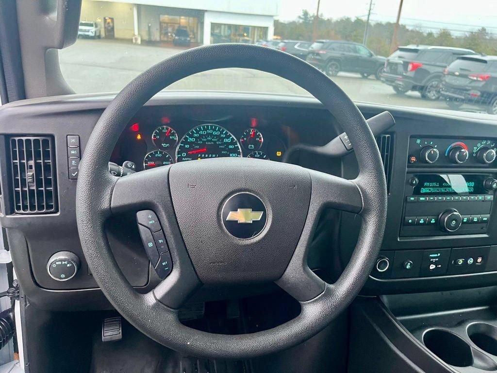 Used 2023 Chevrolet Express 2500 w/ Driver Convenience Package RWD image 18