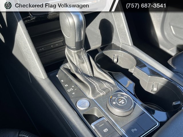 Used 2022 Volkswagen Atlas Cross Sport SE image 43