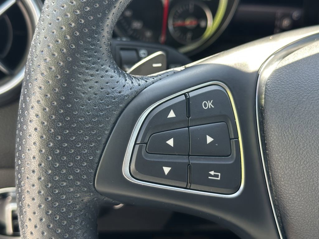 Certified 2020 Mercedes-Benz GLA 250 image 28