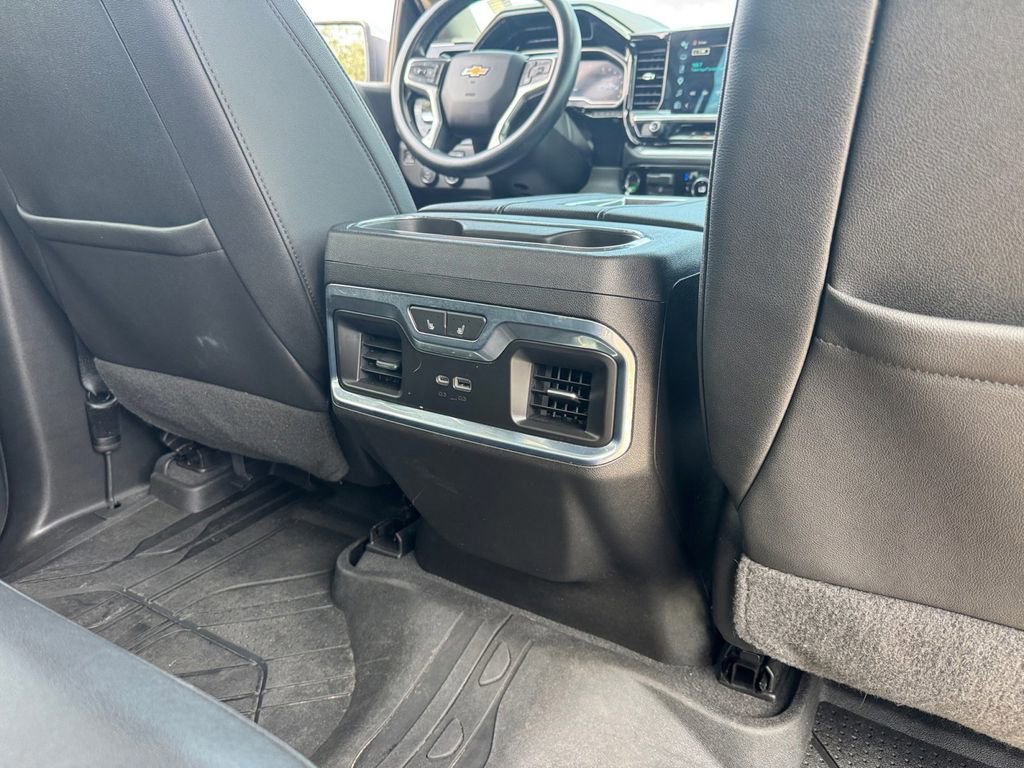 Used 2022 Chevrolet Silverado 1500 LTZ w/ LTZ Premium Package AWD/4WD image 23