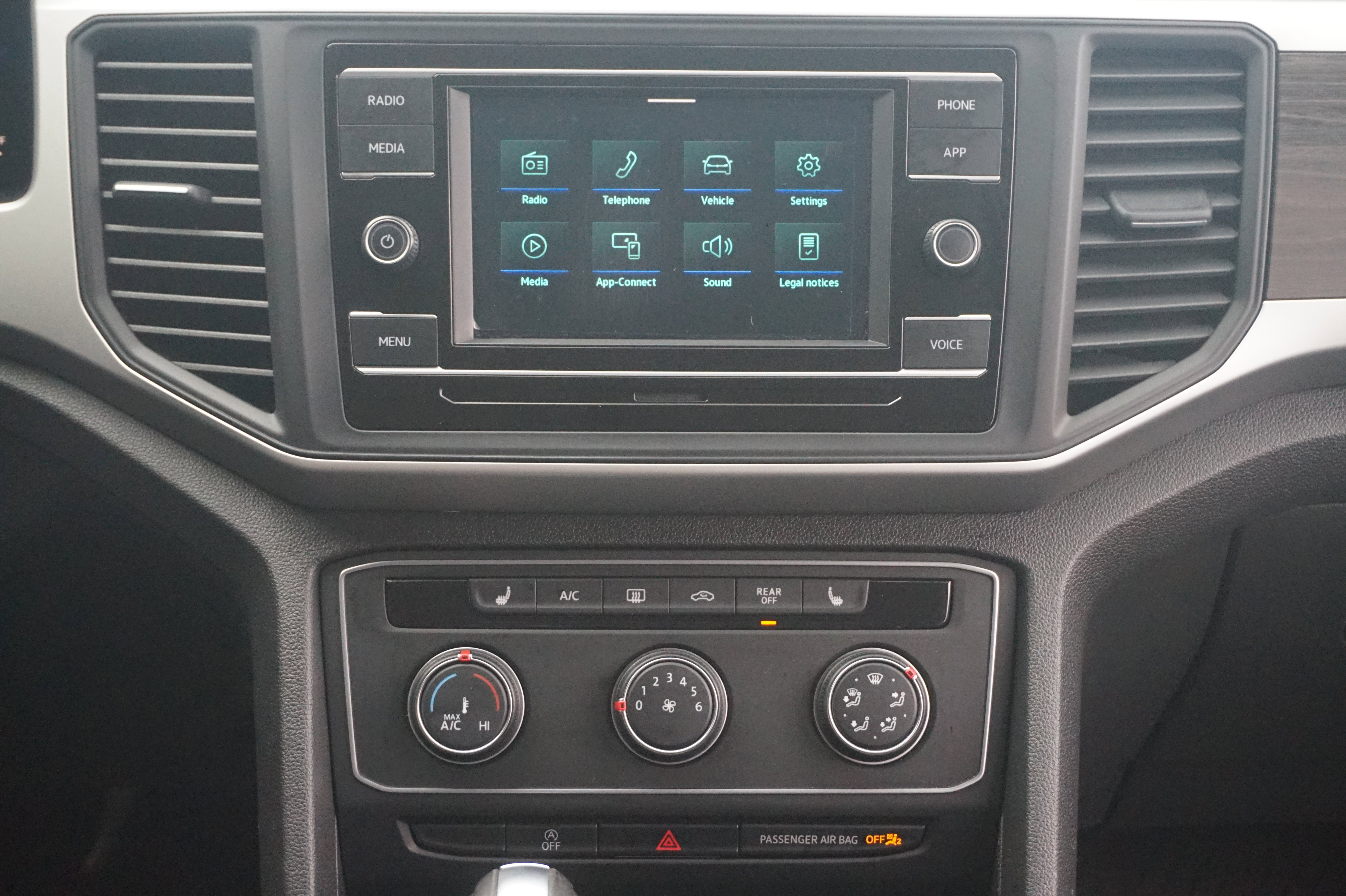 Used 2022 Volkswagen Atlas SE image 28