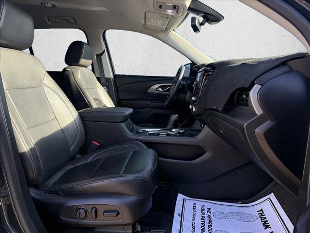 Used 2020 Chevrolet Traverse LT w/ LT Premium Package image 21