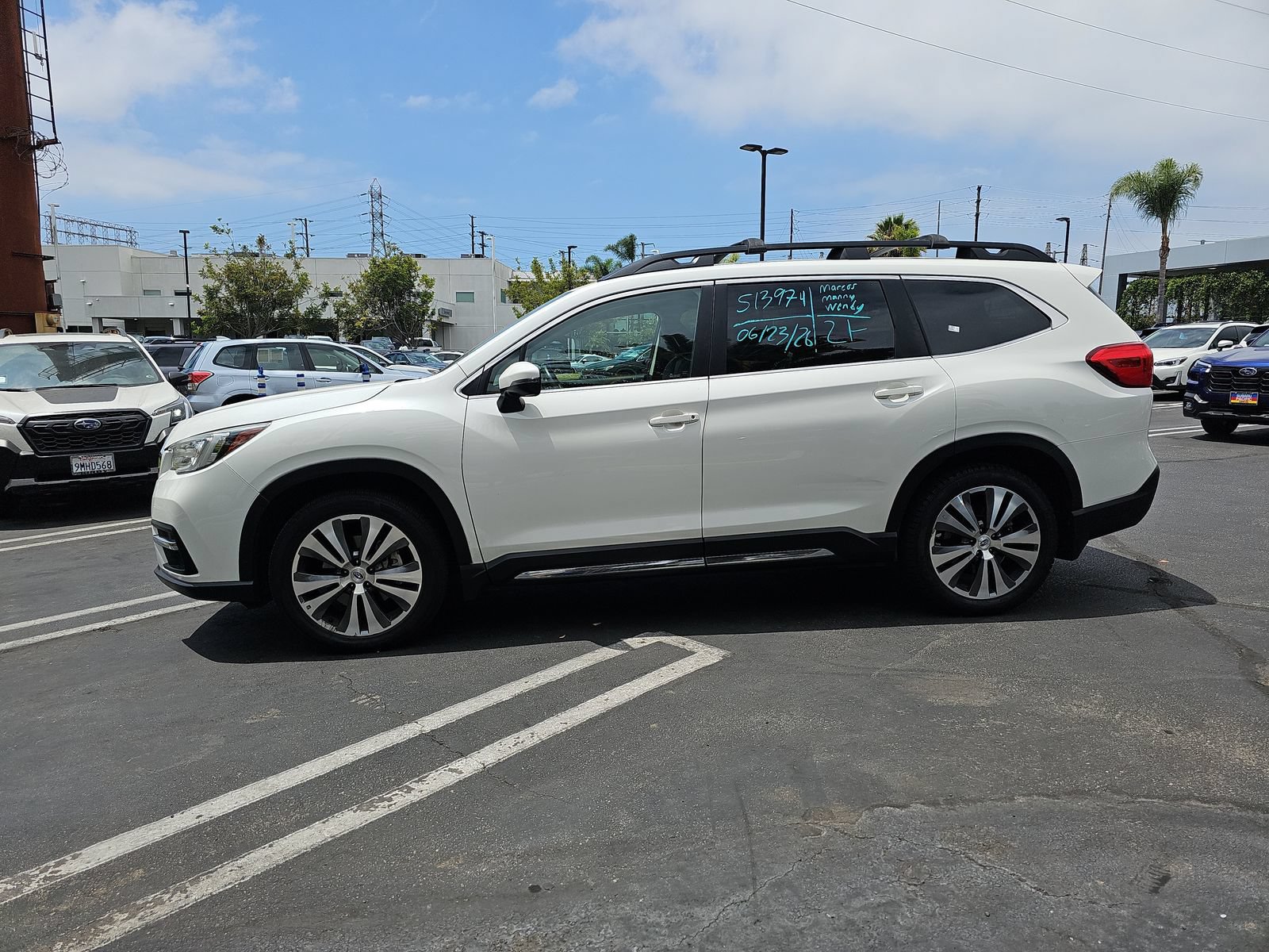 Used 2020 Subaru Ascent Limited w/ Technology Package AWD/4WD image 4
