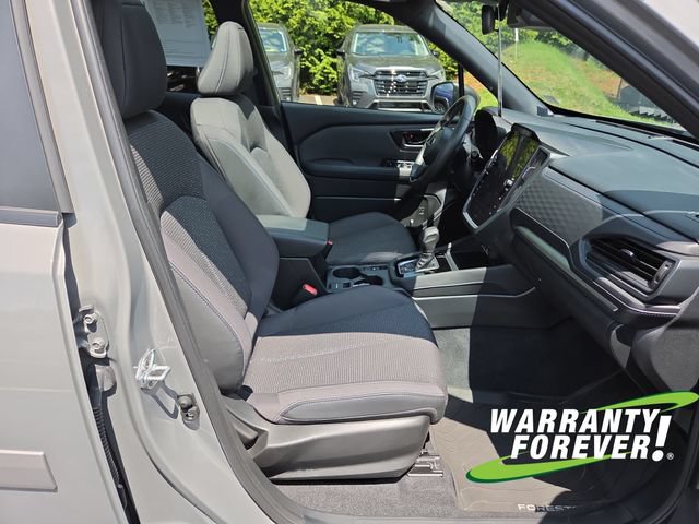 Used 2025 Subaru Forester Premium AWD/4WD image 15
