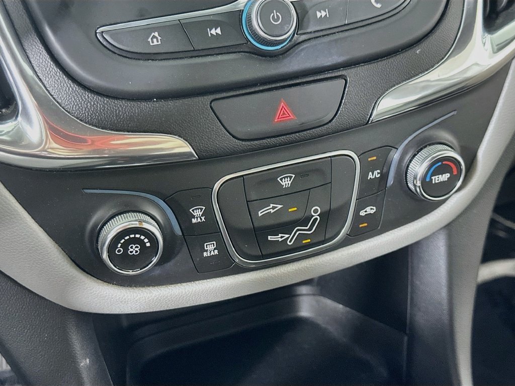 Used 2020 Chevrolet Equinox LT FWD image 29
