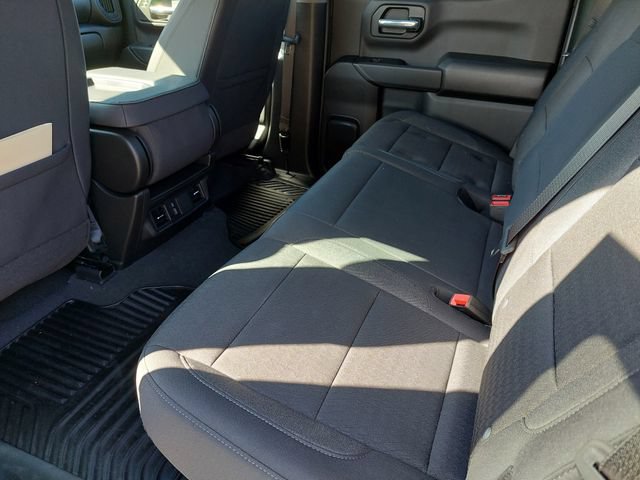 Used 2026 Chevrolet Silverado 1500 Custom w/ Turbomax Blackout Package AWD/4WD image 31