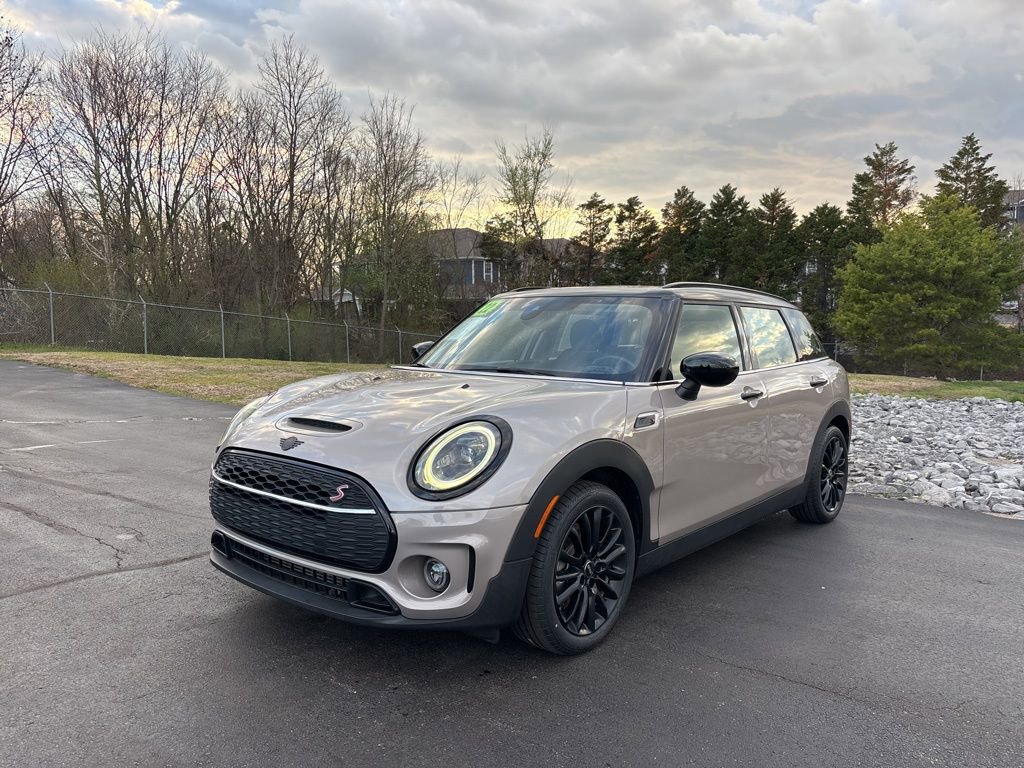 Used 2022 MINI Cooper Clubman S w/ Premium Package image 2