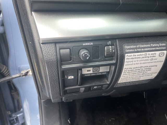 Used 2011 Subaru Outback 2.5i Premium w/ All-Weather Pkg image 12