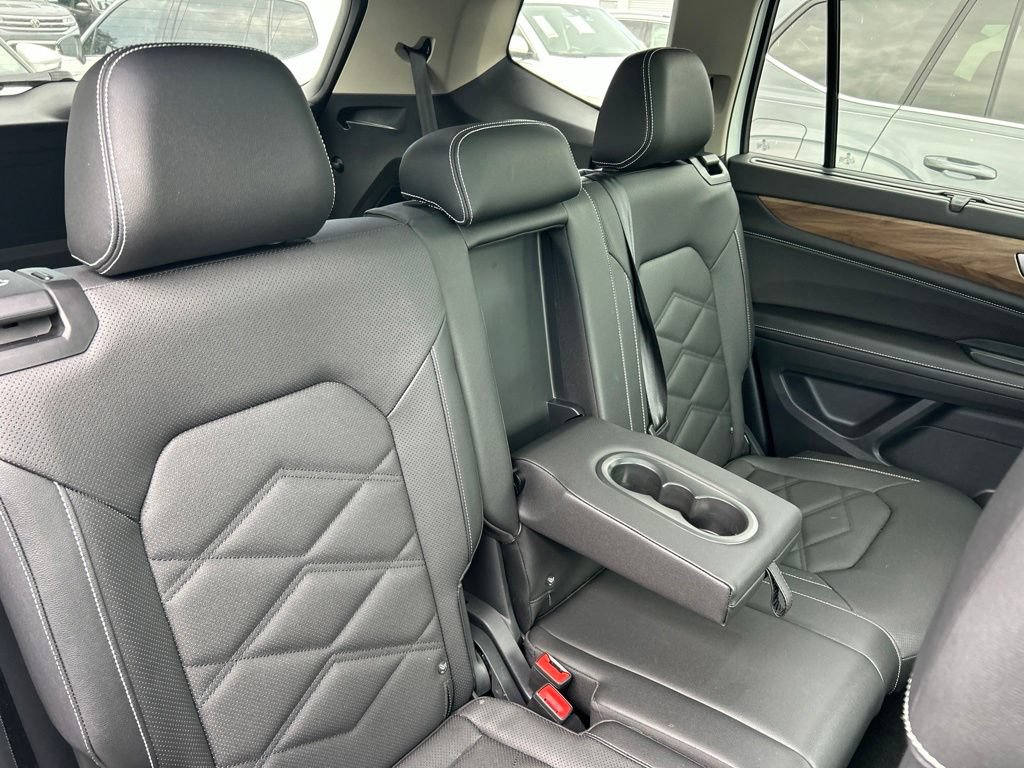 Certified 2026 Volkswagen Atlas SE w/ Panoramic Sunroof Package FWD image 49