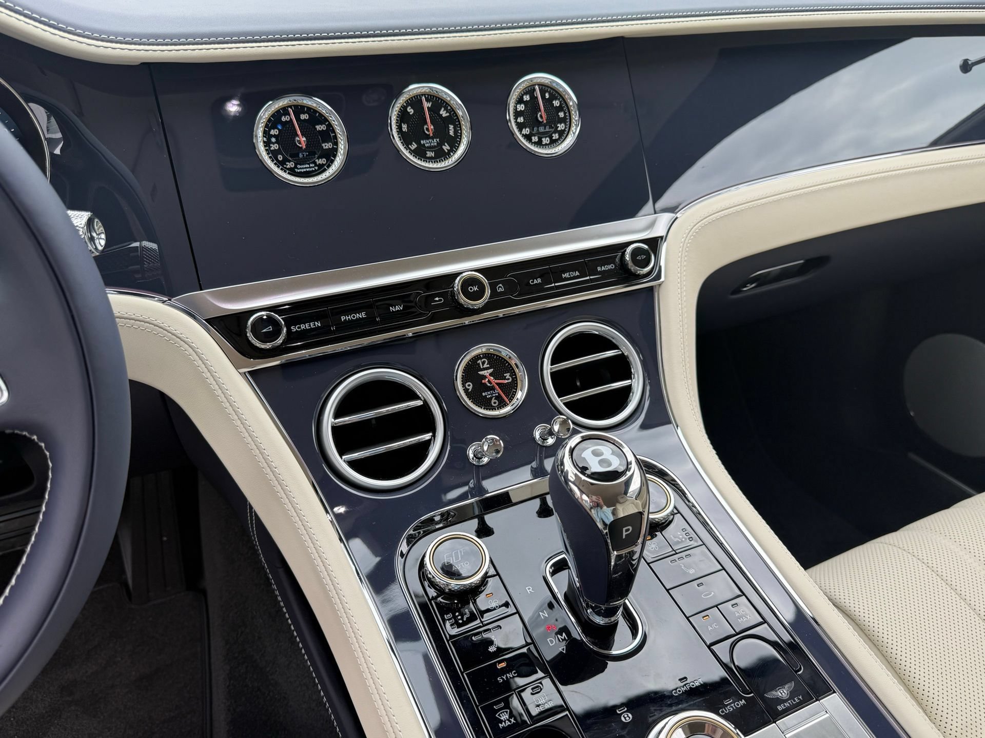New 2026 Bentley Continental GT AWD/4WD image 35