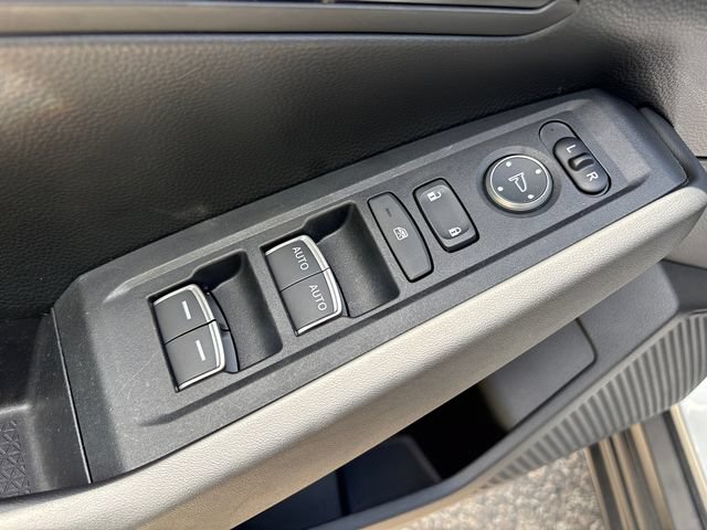 Used 2025 Honda Accord LX image 18