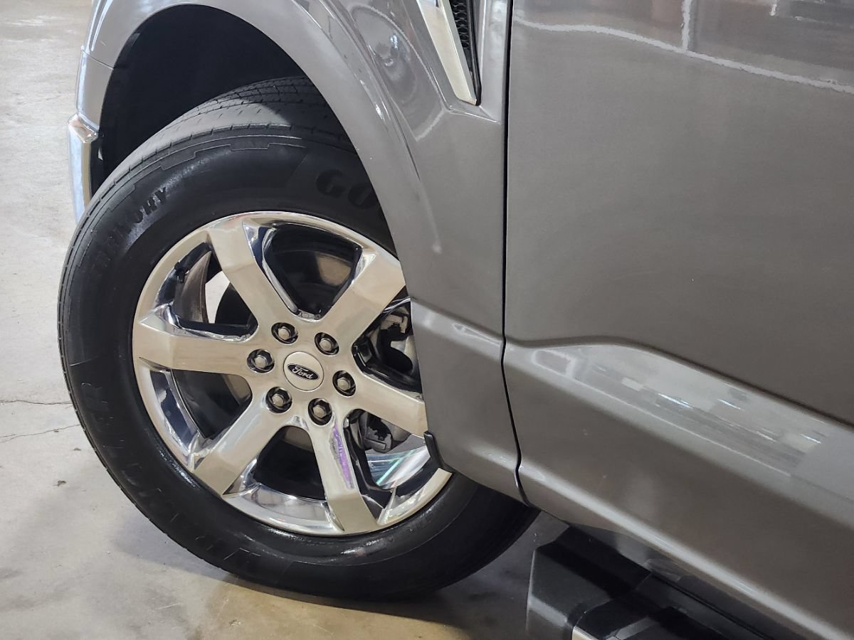 Used 2021 Ford F150 Lariat RWD image 22